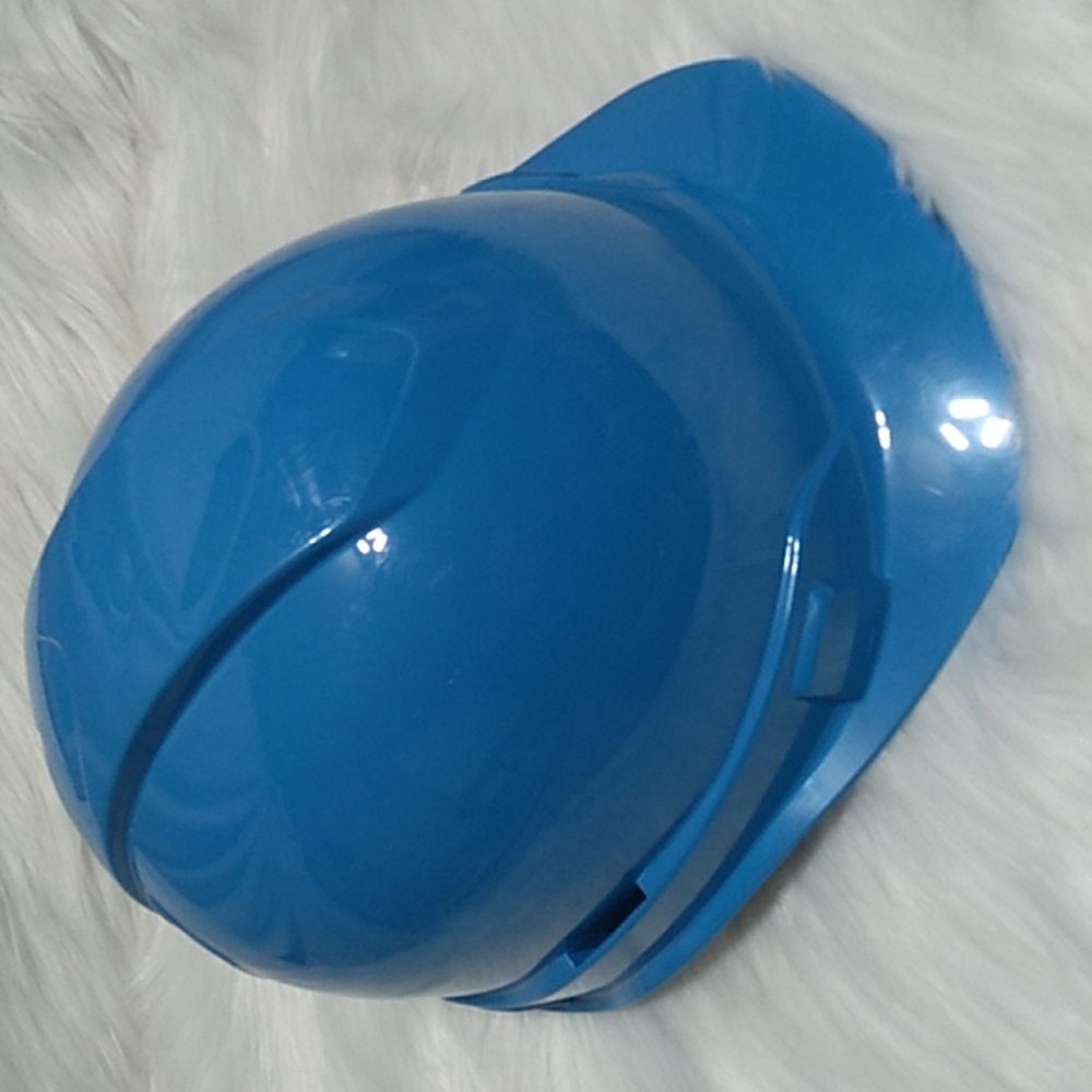 Pyramex The Peak Of Safety & Style Safety Helmet New
